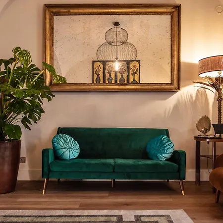 Bstar Luxury Adults Only 4*