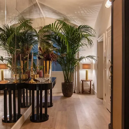 Bstar Luxury Adults Only 4*